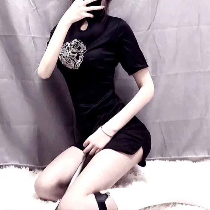 想吃掉我的非人少女
